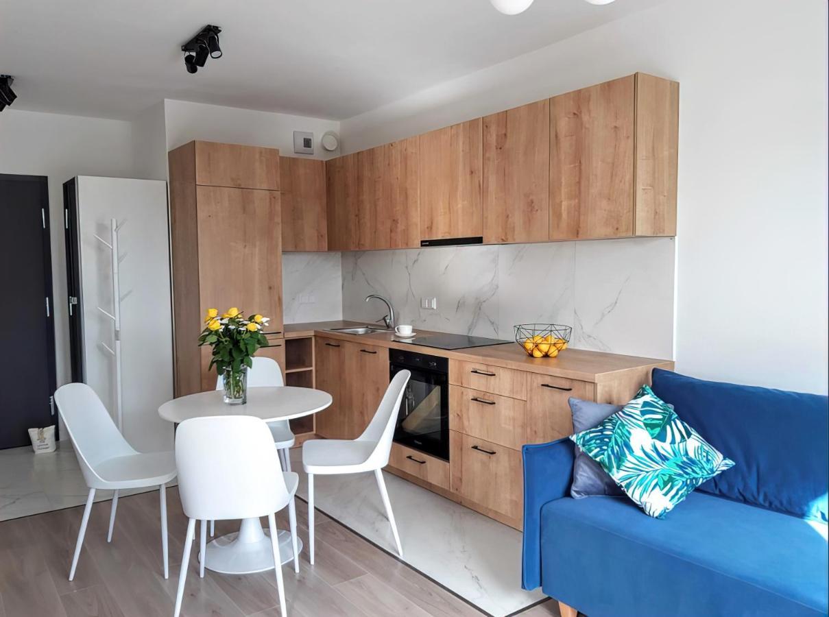 Apartamenty Fuzja - Komfortowe Mieszkania Blisko Centrum Lodzi Garaz Εξωτερικό φωτογραφία