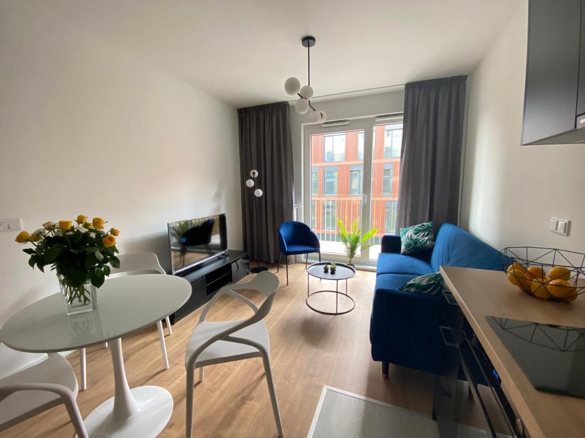 Apartamenty Fuzja - Komfortowe Mieszkania Blisko Centrum Lodzi Garaz Εξωτερικό φωτογραφία