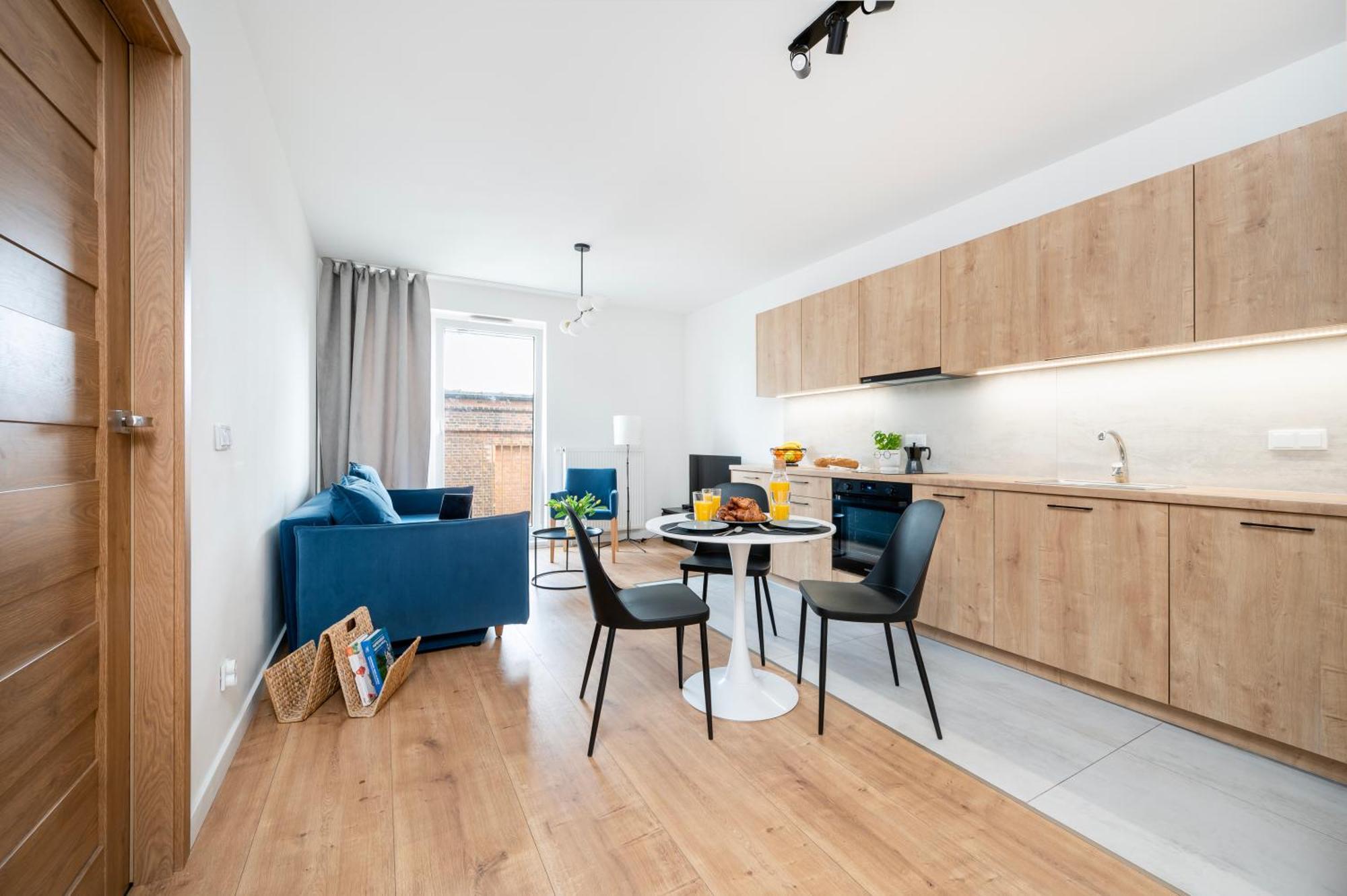 Apartamenty Fuzja - Komfortowe Mieszkania Blisko Centrum Lodzi Garaz Εξωτερικό φωτογραφία