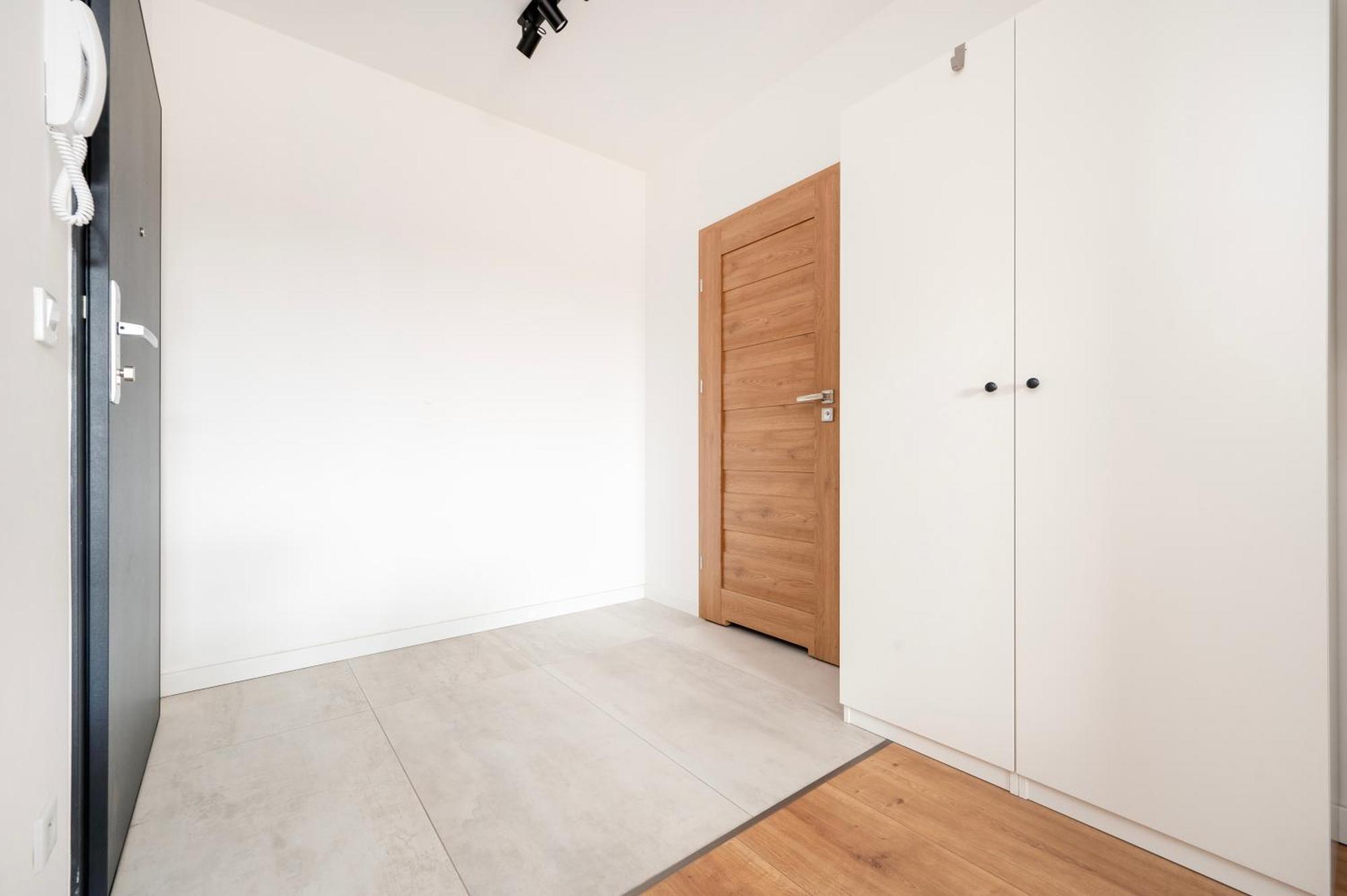 Apartamenty Fuzja - Komfortowe Mieszkania Blisko Centrum Lodzi Garaz Εξωτερικό φωτογραφία