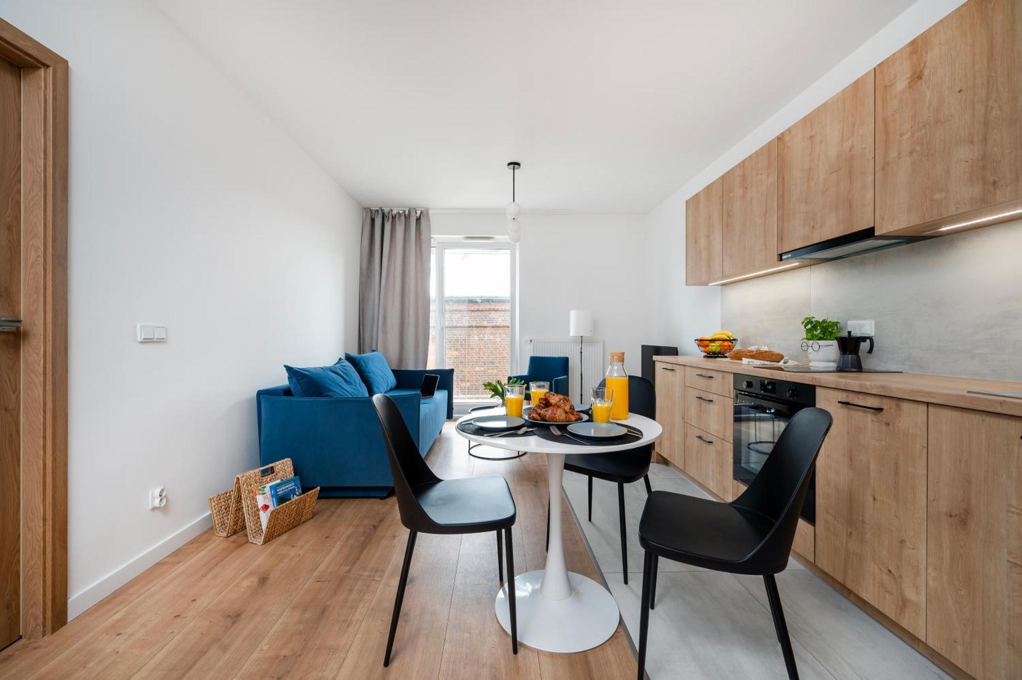 Apartamenty Fuzja - Komfortowe Mieszkania Blisko Centrum Lodzi Garaz Εξωτερικό φωτογραφία