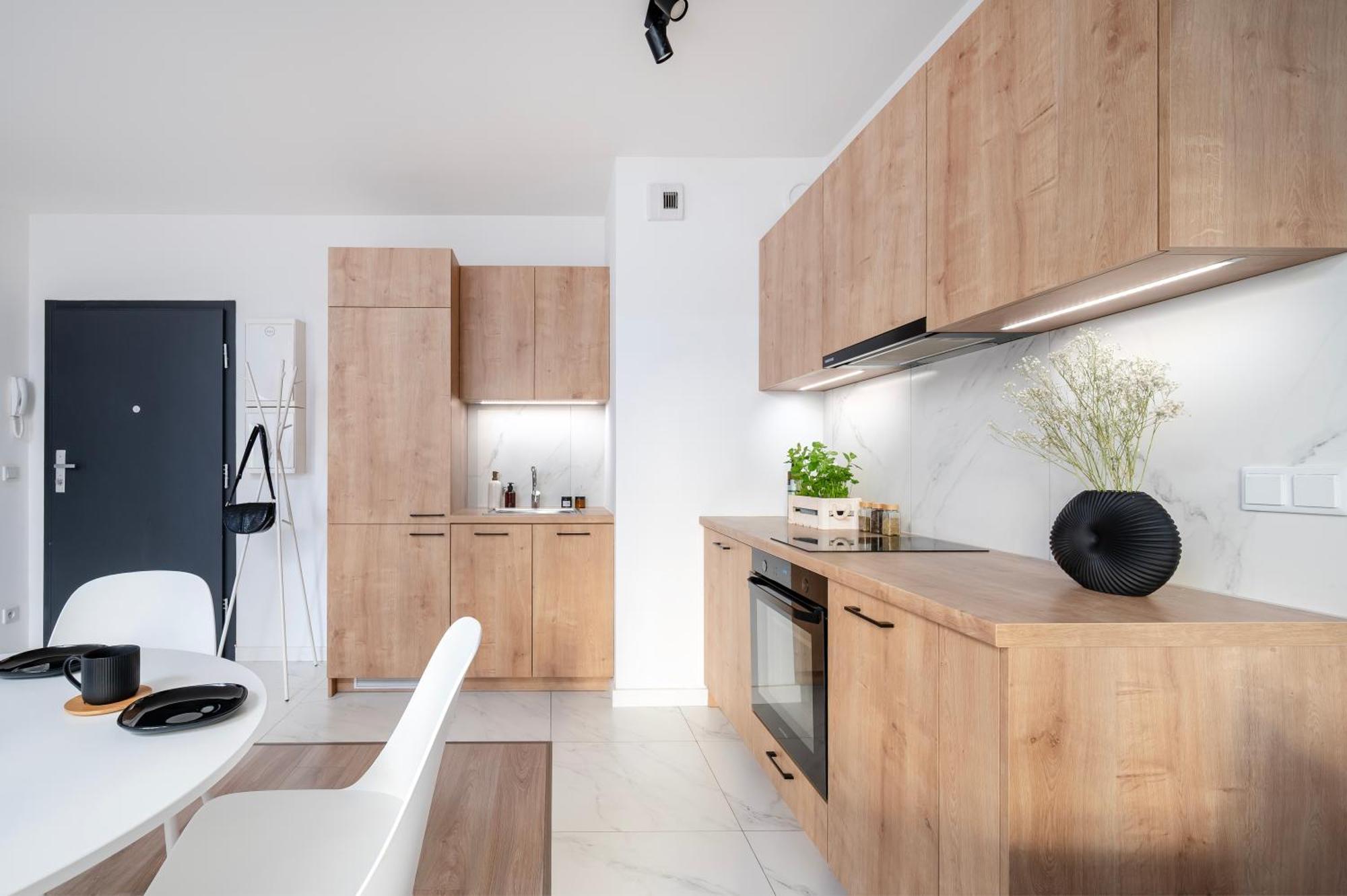 Apartamenty Fuzja - Komfortowe Mieszkania Blisko Centrum Lodzi Garaz Εξωτερικό φωτογραφία